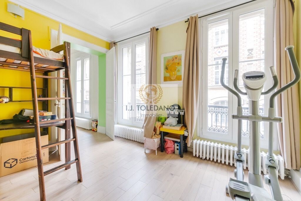 appartement 6 pièces en vente sur PARIS (75017)