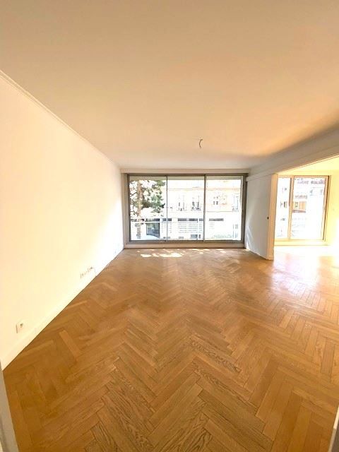 appartement 4 pièces en location sur LEVALLOIS PERRET (92300)