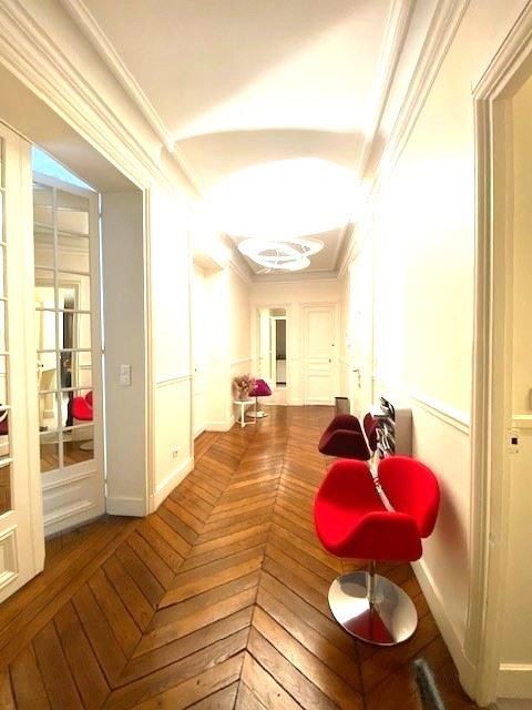 bureaux en location sur PARIS (75016)
