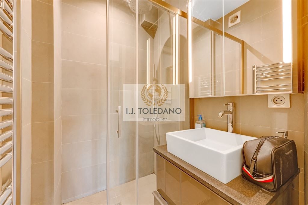 appartement 5 pièces en vente sur NEUILLY SUR SEINE (92200)