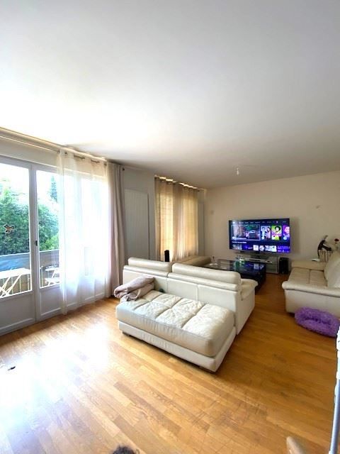 maison traditionnelle 7 pièces en vente sur LES PAVILLONS SOUS BOIS (93320)