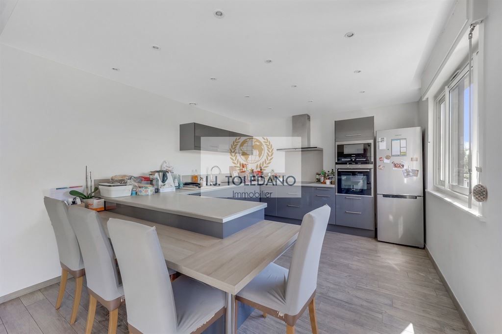 appartement 4 pièces en vente sur NEUILLY SUR SEINE (92200)