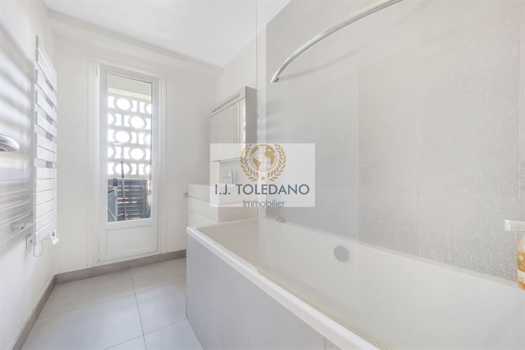 appartement 4 pièces en vente sur NEUILLY SUR SEINE (92200)