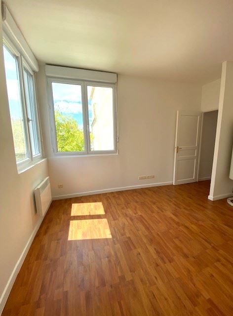 appartement 3 pièces en vente sur LA CELLE ST CLOUD (78170)