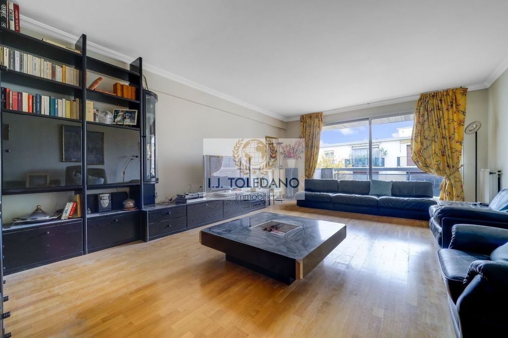 appartement 3 pièces en vente sur NEUILLY SUR SEINE (92200)