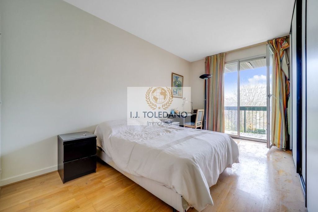 appartement 3 pièces en vente sur NEUILLY SUR SEINE (92200)