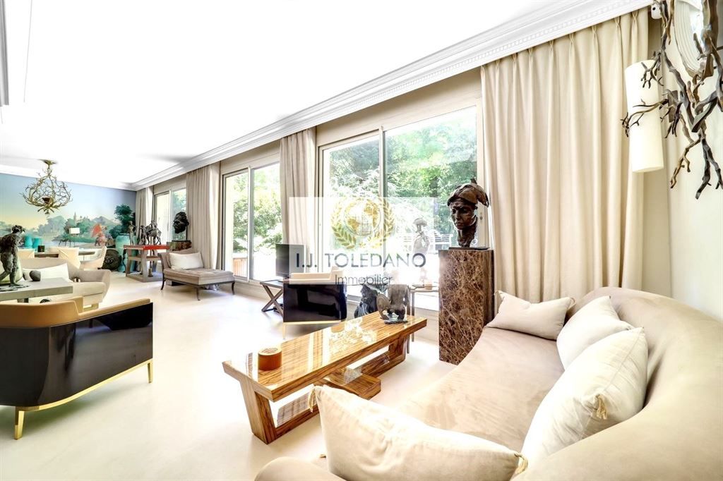 appartement 5 pièces en vente sur NEUILLY SUR SEINE (92200)