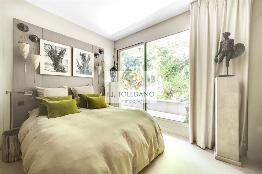 appartement 5 pièces en vente sur NEUILLY SUR SEINE (92200)