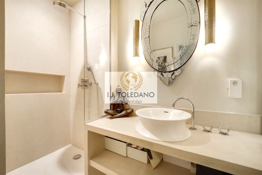 appartement 5 pièces en vente sur NEUILLY SUR SEINE (92200)